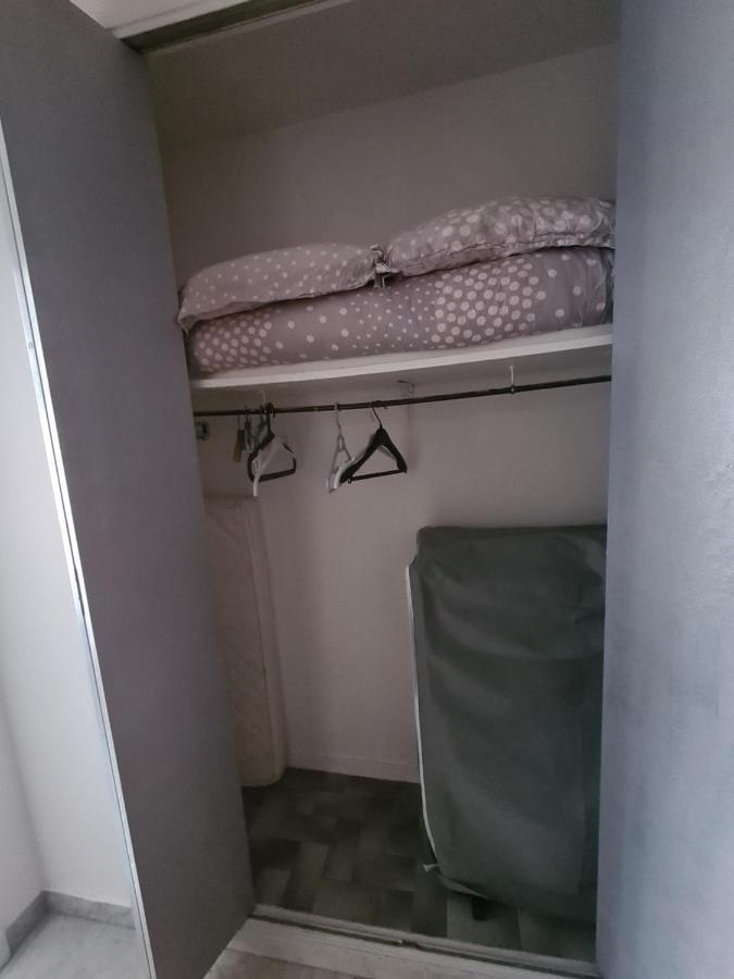 Appartement A 50 mètres de la plage et de la promenade des anglais à Nice Extérieur photo